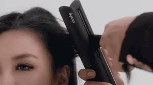 Discover how to how to curl hair with straightener.read the article written below in order to learn how to curly hair with flat iron. How To Curl Short Hair With Dyson Corrale Straightener Be Salon Improving Your Life One Hairstyle At A Time