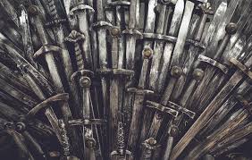 Game of thrones fans are searching around the world for two remaining thrones as part of a scavenger hunt to mark the show's upcoming and final hbo hid six iron thrones around the globe, and so far four have been located in björkliden, sweden; Game Of Thrones Jetzt Konnen Die Fans Entscheiden Wer Auf Dem