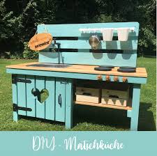 Matschkuche Bestbathroomdecor Diyhomeaccessories Diykidroomdecor Matschkuche In 2020 Matschekuche Kinderspielzeug Garten Matsch