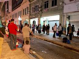 Bayangkan kalau anak kita yang tidur di situ. Gelandangan Kl Sembang Kuat