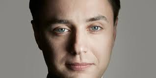 Mad Men: 10 Times Pete Campbell Overstayed His Welcome