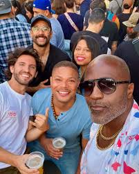 Simply the best with the best @westfestchicago 🔥 . . . . . #friends  #summertimechi #chicago #summervibes #summer #music #musicfestival #bands  #bandsbandsbands #gayboys #gay #melaninpoppin #inthesestreets #summerfun  #beautifulblackmen #lgbtq🌈#bunsout