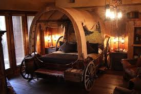 I love this themed wedding style. 12 Awesome Fantasy Themed Adult Hotel Rooms
