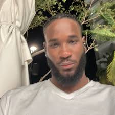 Noah Lyles proves he's in Tokyo to win it all with a fast 9.95 to win his  heat and move