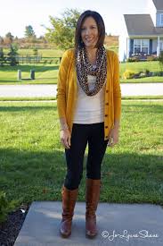 Two Tone Black And Brown Boots Outfit 3 Fashion Rules To Break How To Wear Leggings Outfits With Leggings Winter Fashion Outfits
