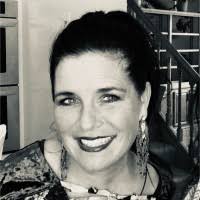 Catherine Glancy's Instagram, Twitter & Facebook