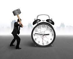 La reducción de la jornada es un derecho y una opción más a la hora de superar las barreras para es decir que si tu jornada laboral diaria es de 8 horas puedes quitarte voluntariamente entre 1 hora y. Concrecion Diaria De La Reduccion De Jornada Polemica Sentencia Que Enfrenta La Reforma Laboral Y Los Convenios Colectivos Glocalthinking