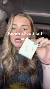 12 Days of Kendra Scott Gold Try