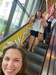 𝕄𝕚𝕔𝕙𝕖𝕝𝕝𝕖 ℝ𝕖𝕪𝕟𝕠𝕝𝕕𝕤