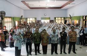 The town is located on the island of madura. Kemenkeu Goes To School Bersama Sma Negeri 1 Pamekasan