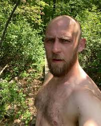 2 weeks back into training and feeling good. 5 miles in the bag this  morning. I'll tell you, the only time it feels good being 25 lbs overweight  is when you were