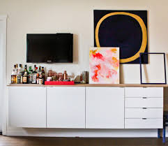 Get inspired with our accent wall ideas in wood, slats, patterns, tiles, marble, upholstered headboards, pendant lighting and wallpaper. 55 Ways To Use Ikea Besta Units In Home Decor Digsdigs
