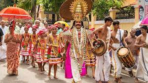 This ten day long festival brings in the best of festive spirit among the people of kerala and is celebrated with much splendor. Onam Festival Know All About The Grandest Spectacle In South India