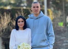 Salgada, doce, gourmet, aquela que vende no parque. O Casamento Original De Andriy Lunin Jogo Da Vida Jornal Record
