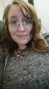 H E L L O, friends. Cooler weather doesn't always mean cooler color tones,  but I'm ready to help transition you into whatever phase you + your hair  are feeling. 😉 Message