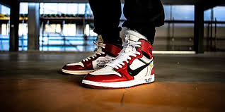Nike schuhe schwarz jordans schuhe damen jordan schuhe nike schuhe damen sportschuhe laufschuhe laufen anziehen frau. Mit Unserem Sneaker Lexikon Wird Jeder Zum Sneakerhead Stylight