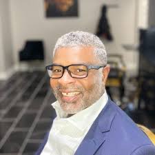 Greetings! We are less than a week away from electing new officers for UEA.  Be sure to cast your vote for me, Lori R. Streeter, for Vice-President of  UEA!