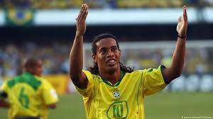 Ronaldinho was born in porto alegre, a city in the rio grande do sul region of brazil. Brazilian Footballer Ronaldinho Retires News Dw 17 01 2018