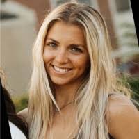 Ariel Dubose's Instagram, Twitter & Facebook