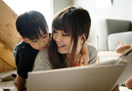 Download Premium Image Of Japanese Mother And Son Playing 11422 Japanese Lifestyle Kids Around The World Japanese Kids