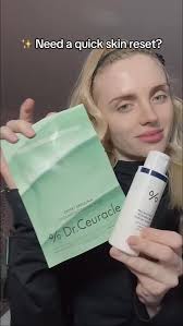 I did a spa facial at home and my skin’s never looked this fresh 💧,  Dr.Ceuracle’s Enzyme Wash + Modeling Mask = instant glow up ✨,  @drceuracle_global @dr.ceuracle #DrCeuracle #KBeauty #GlassSkin