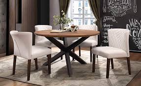Coleman furniture carries some of the highest quality dining tables in the industry in a variety of styles and sizes. 10 Beautiful Minimalist Round Dining Tables For Your Home Minimal Daily