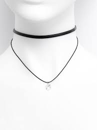 Résultat de recherche d'images pour "choker"