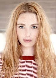 Freya mavor, aka mini from skins, chats to digital spy about the upcoming series, and what it will reveal about her character.for more skins news and intervi. Freyadicct Freya Mavor Woman Face Robin Aesthetic