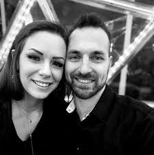 Krystle Marie's Instagram, Twitter & Facebook