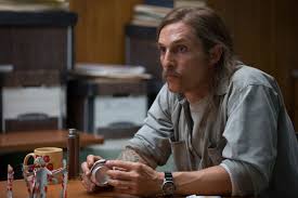 She was the prop master for true detective. True Detective Matthew Mcconaughey Wurde Fur Eine Dritte Staffel Als Rust Cohle Zuruckkehren