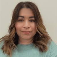 Miriam Bratcher's Instagram, Twitter & Facebook