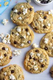 Chocolate Chip Popcorn Cookies Giadzy Recipe Chocolate Chip Christmas Chocolate Chip Cookies Choclate Chip Cookies