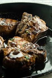 Pan Seared Lamb Chops In The Cast Iron Pan Ready To Serve Lamb Chop Recipes Lamb Chops Pan Seared Lamb Chops
