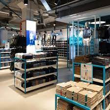 Maybe you would like to learn more about one of these? Fotos Bei Primark Neuperlach Munchen Bayern