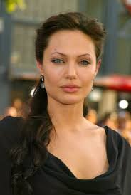 4.7 out of 5 stars 7,533. Angelina Jolie Fruher Vs Heute So Sehr Hat Sich Die Schauspielerin Verandert Angelina Jolie Lucille Ball Elizabeth Hurley
