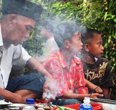 Tanaman ini sangat berkaitan erat dengan perjalanan isra mikraj nabi. Lima Benda Penolak Santet Dari Warisan Leluhur Toraja Kompasiana Com