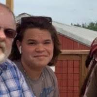 Aiden York-Wallach, he/him