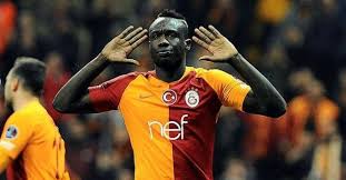 �� football of players galatasaray international senegalais ��. Turquie Galatasaray Mbaye Diagne Marque Deja Des Points Gaindes Football