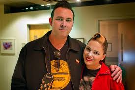 If your baby has down syndrome, you may not be able to tell immediately after birth that anything is different. Imelda May Left Without A Stitch After Thieves Rob Her Suitcase Full Of Famous Dresses Irish Mirror Online