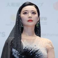 This New Trailer For The Night House Starring Rebecca Hall Looks So Scary! 