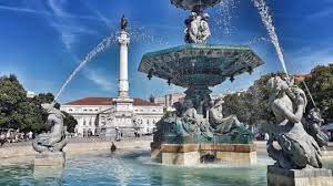 Παραδοσιακό τροχιοδρομικών γραμμών στο πλαίσιο της πορτογαλικά πλακάκια, azulejo. 9 Pragmata Poy A3izei Na Kaneis Sthn Lisabona Yaba Travellers