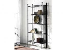 Cette poignée de meuble en fer forgé au design original trouvera sa place aussi bien dans un intérieur contemporain que classique ou baroque.nous. Etagere Valencia