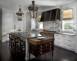 8 gold hardware ideas for kitchens and baths. Black And Gold Kitchen Ideas Photos Houzz