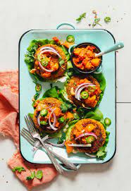 Curry Spiced Quinoa Chickpea Burgers Minimalist Baker Recipes Recipe Chickpea Burger Curry Spices Recipes