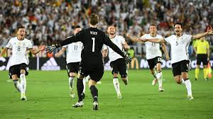 L'euro de football doit débuter le 11 juin prochain et de nombreuses zones d'ombre entourent la compétition. Allemagne Italie Et A La Fin Aux Tirs Au But C Est La Mannschaft Qui Gagne Eurosport
