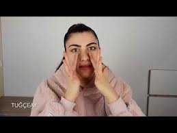 Beyazlatma Maskesi Pirinc Puresi Ve Zeytin Yagi Goz Altina Da Surulebilir Dustan Once Yap Cunku Her Yere Bulasiyor Ve Zor Cikiyor In 2020 Beauty Hair Beauty Youtube