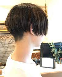 いいね 49件 コメント1件 akira hiramatsuさん kiitos hiramatsu のinstagramアカウント 以前も登場していただいたトランクスヘアのお客様 今回は水平気味のライン設定にして ボックスシルエット的なかんじにマイナーチェンジしてます ヘア ヘア