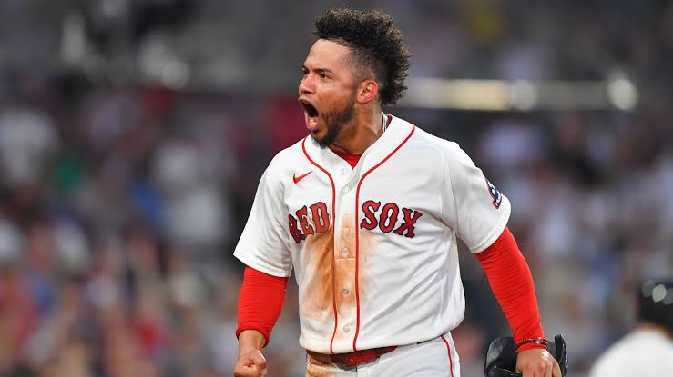 A bat flip, a shout of 'Venezuela' and tears for home as Red Sox 1B Willson  Contreras plays on | FOX8 WGHP