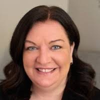 Lisa Kuck's Instagram, Twitter & Facebook