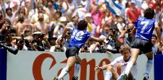 Pero el primer gol habiendo un partido de por medio, lo hizo diego forlán unos minutos más tarde, en el amistoso ante river plate en el que. Las Fotos Del Gol De Maradona A Inglaterra